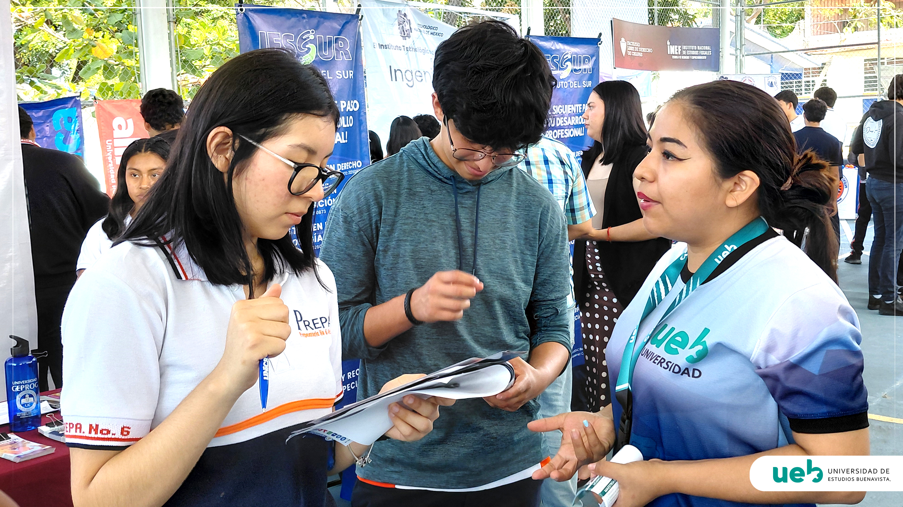 Feria Profesiográfica - Prepa 6